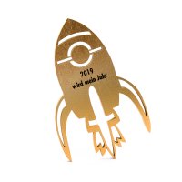 Rakete mit Name und Datum
