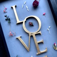 Set Love mit Trockenblumen und Rahmen