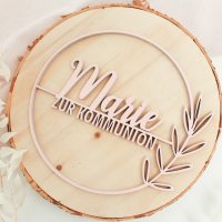 Kranz mit Zweig und Name zur Kommunion