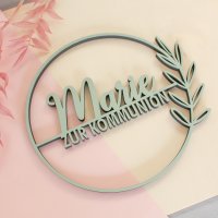 Kranz mit Zweig und Name zu verschiedenen Anlässen