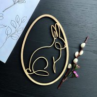 Hase mit Ei