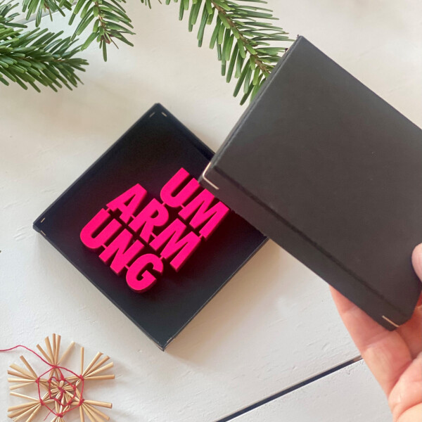 Schriftzug in der Geschenkbox