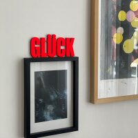 GLÜCK M