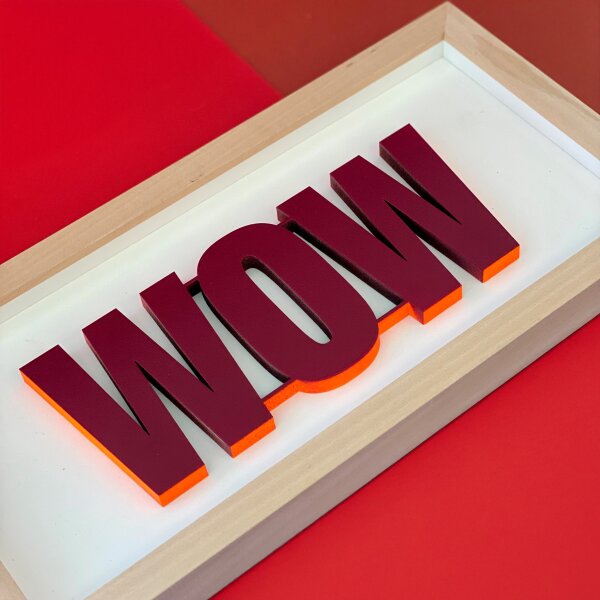 MOM / WOW mit Neonkante
